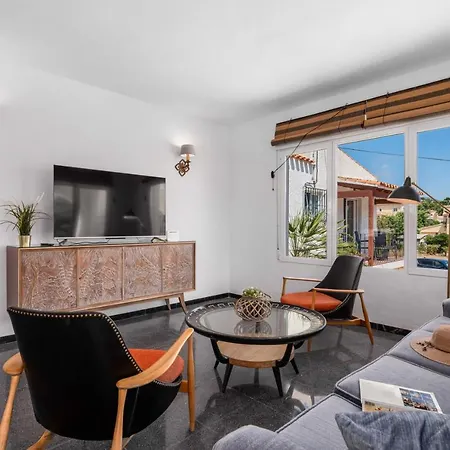 Βίλα Estacion - Plusholidays