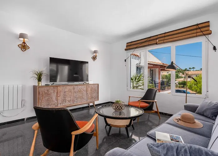 Villa Estacion - Plusholidays